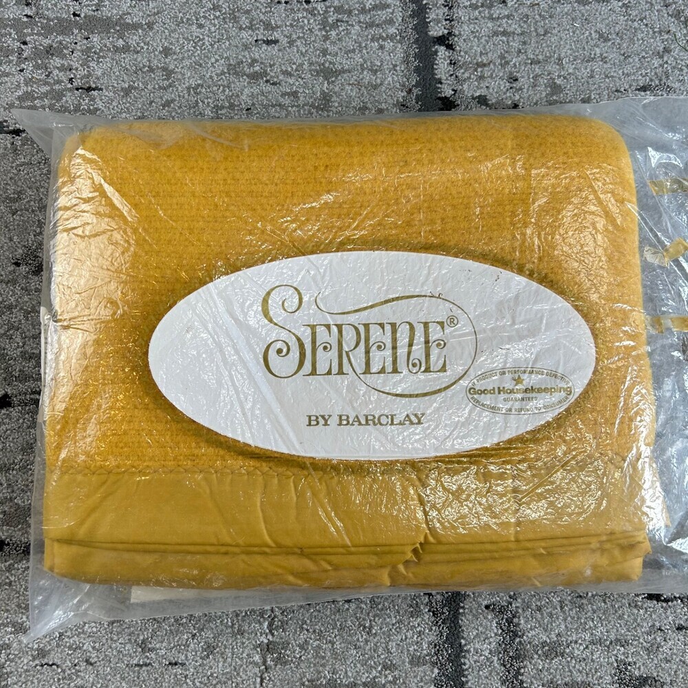 Vintage Pennys FASHION MANOR Gold Yellow Polyester Blanket ~ Never Unfolded!